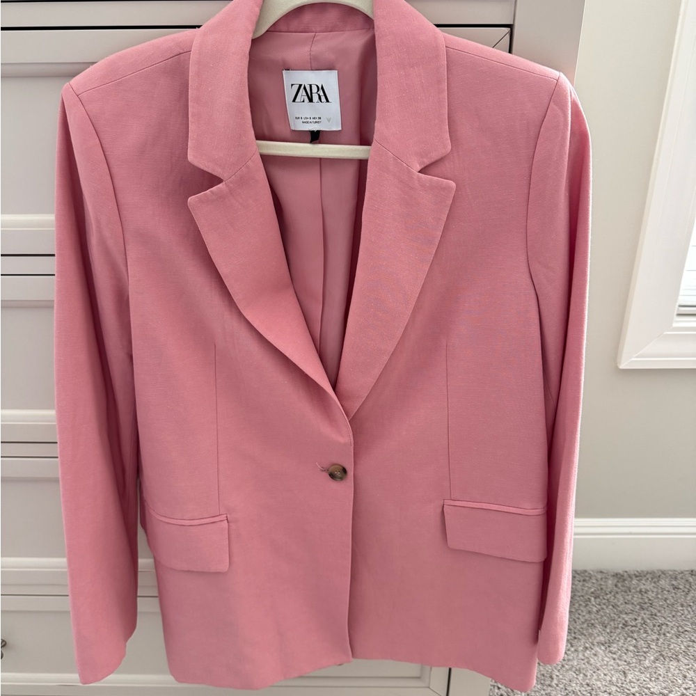 Zara Women's Blazer in Soft Pink